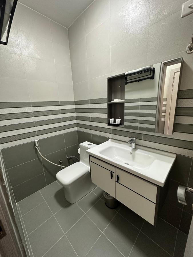 Blue Rose Hotel Al Amarat Exterior foto